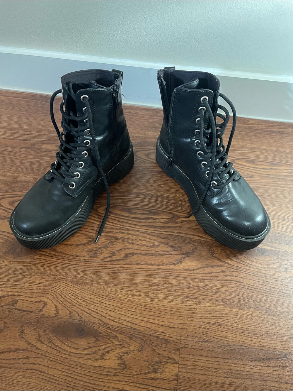 Black Platform Lace-Up Women’s Boots